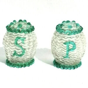 Vtg Retro Green / Clear Doll House Plastic Mini Salt & Pepper Shakers Set Decor
